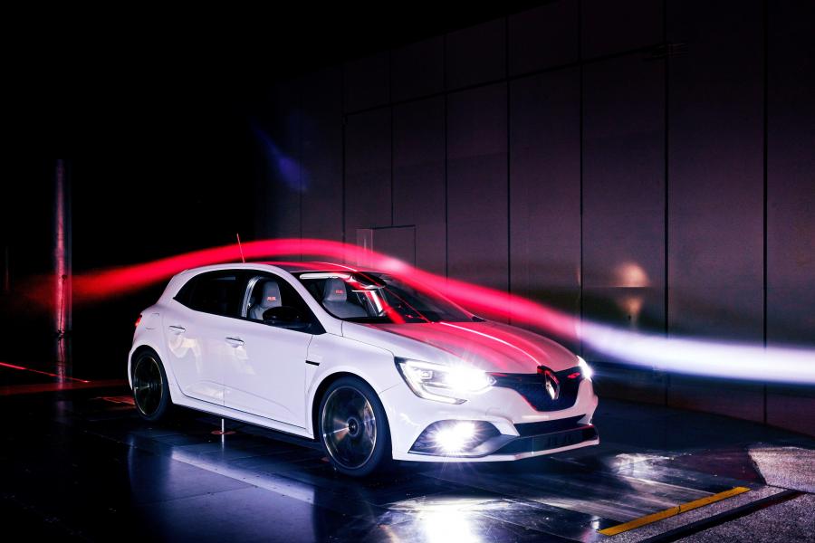Детали создания Renault Megane R.S. 2017 года  (WW) (фото 44 из 68)